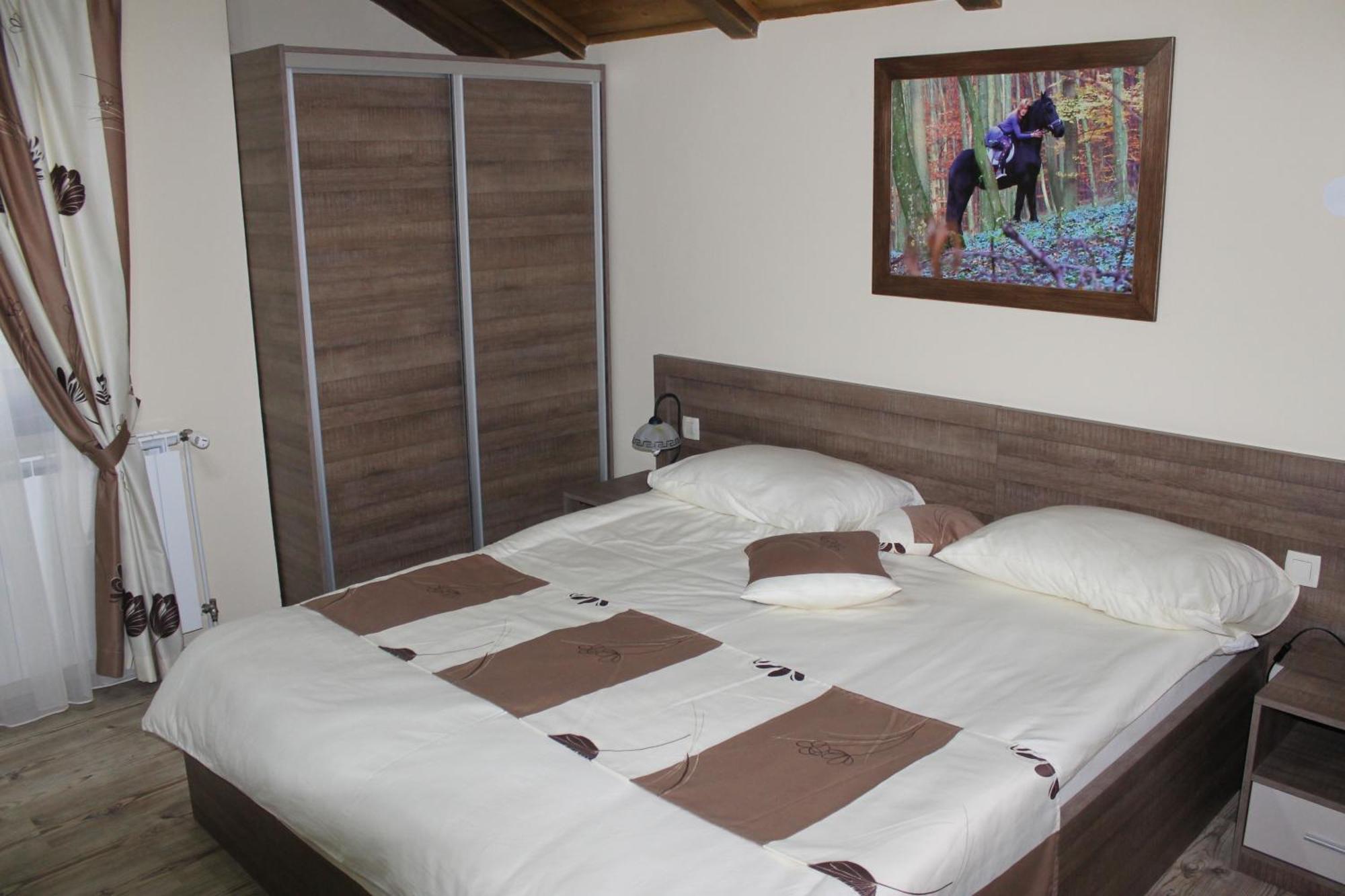 Rooms & Apartment Vinia Bjelovar Quarto foto
